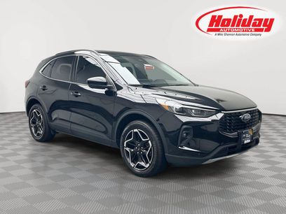 Certified 2025 Ford Escape Platinum w/ Premium Technology Package