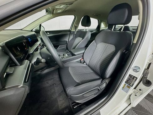 New 2025 Kia K5 LXS image 19