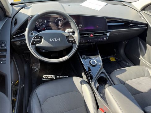 Used 2023 Kia Niro Wind FWD image 15