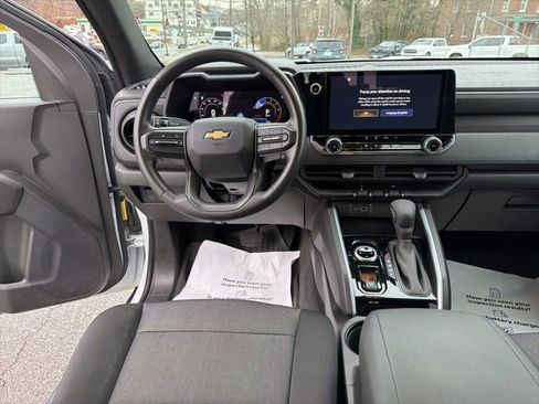 Used 2024 Chevrolet Colorado W/T w/ WT Convenience Package II image 16