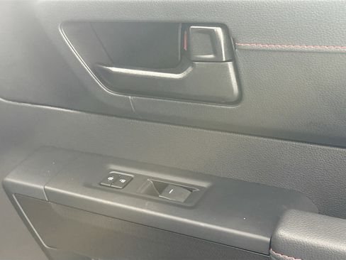 Used 2026 Toyota Sequoia TRD Pro AWD/4WD image 29