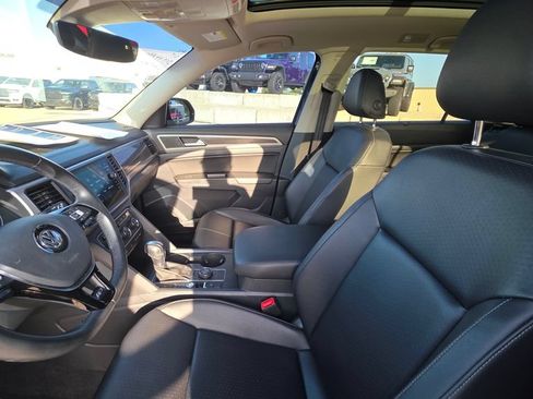 Used 2019 Volkswagen Atlas SE AWD/4WD image 11