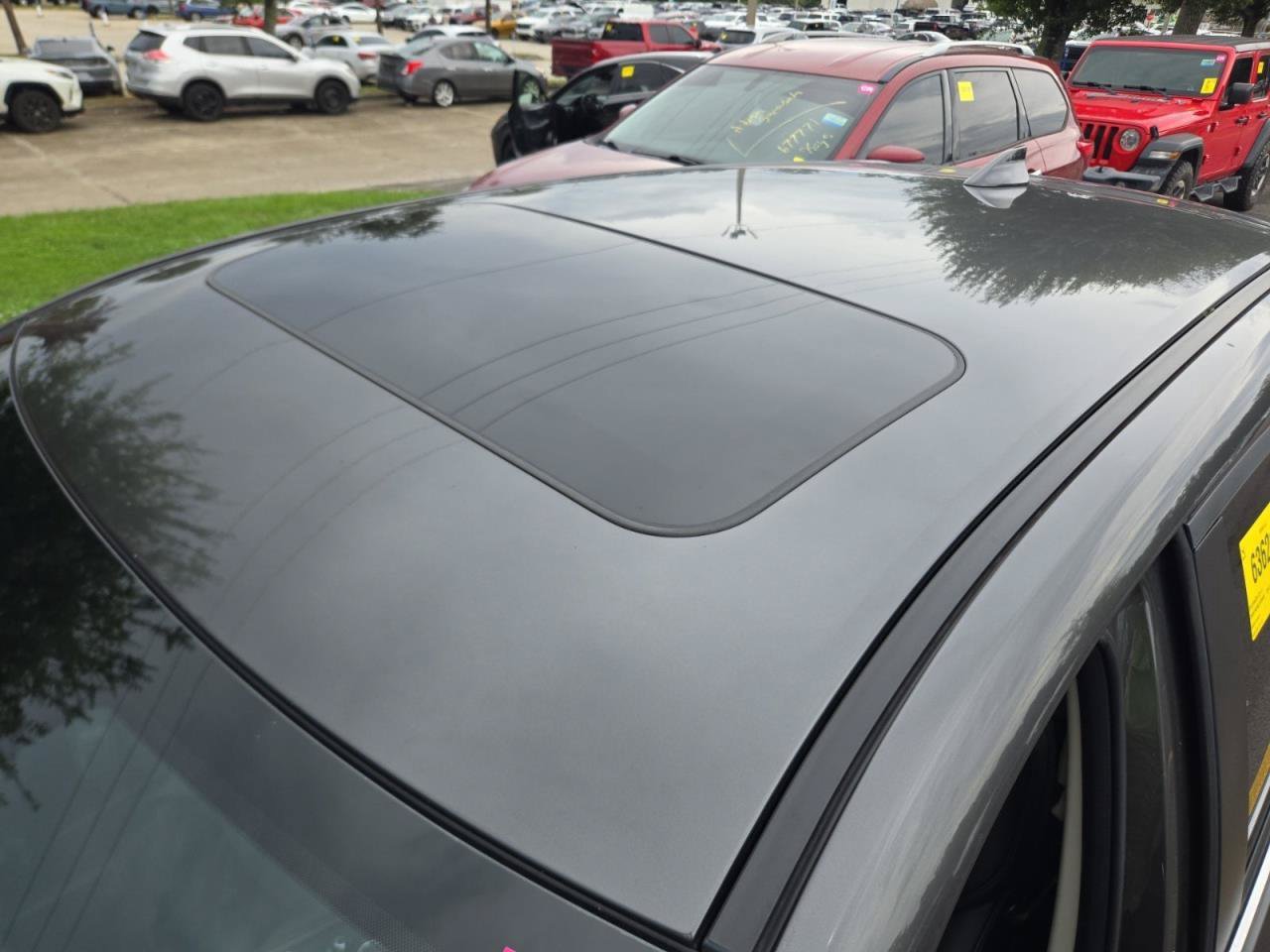 Used 2018 MAZDA CX-5 Touring w/ Preferred Equipment Package FWD image 8
