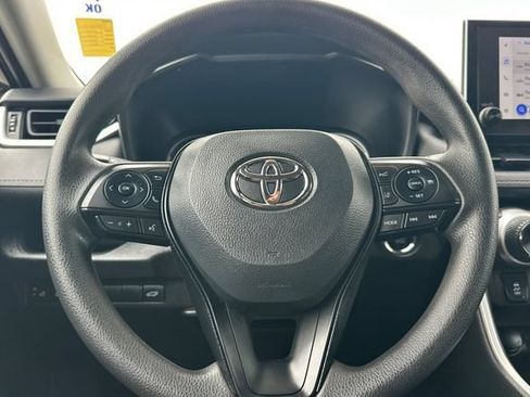 Certified 2025 Toyota RAV4 XLE w/ Convenience Package FWD image 28