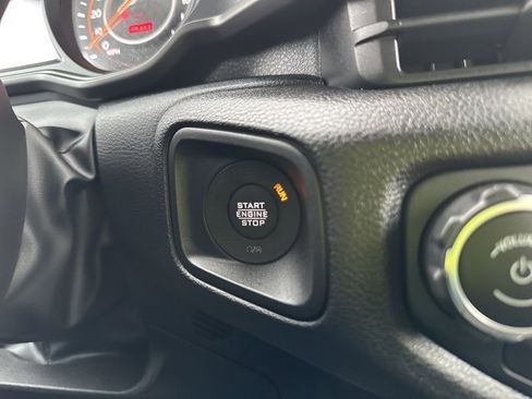 Used 2025 Jeep Wrangler Sport S image 24