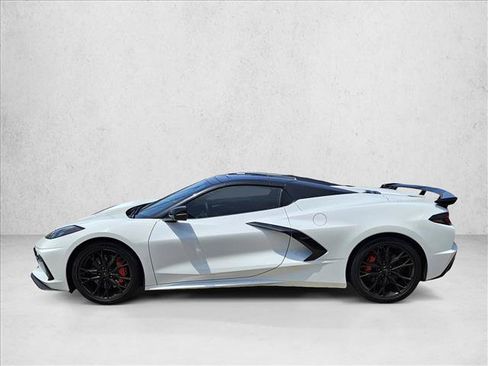 Used 2026 Chevrolet Corvette Stingray Premium Conv w/ Z51 Performance Package RWD image 8