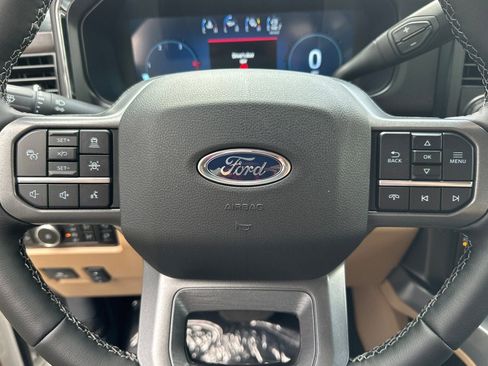 New 2026 Ford F250 Lariat w/ Lariat Ultimate Package image 31