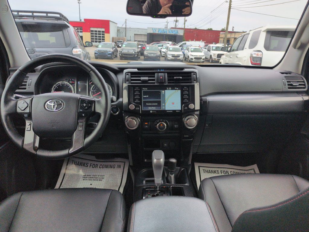 Used 2023 Toyota 4Runner TRD Off-Road Premium w/ Off Road Premium Plus Package AWD/4WD image 12