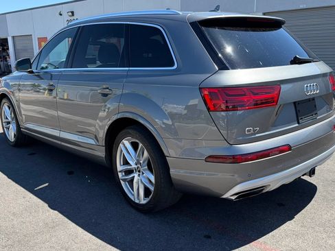 Used 2018 Audi Q7 3.0T Prestige w/ Prestige Package AWD/4WD image 3