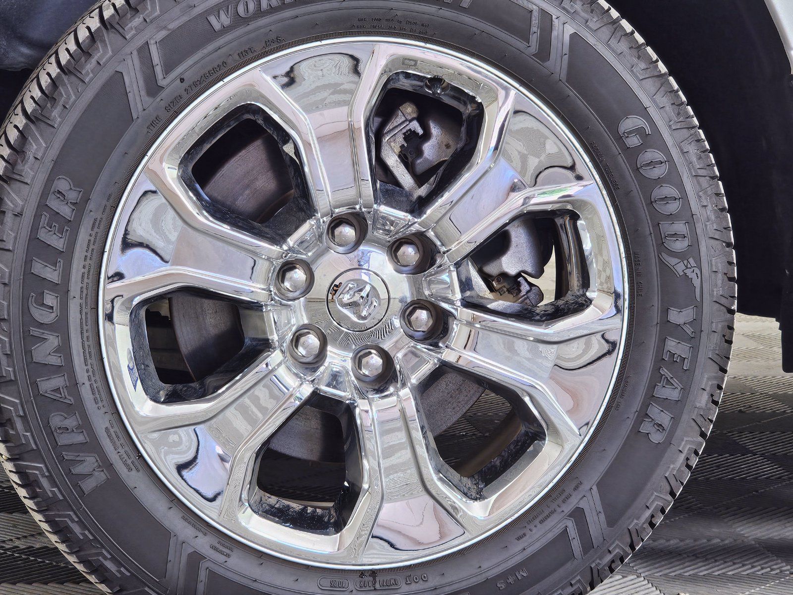 Used 2022 RAM 1500 Big Horn AWD/4WD image 36