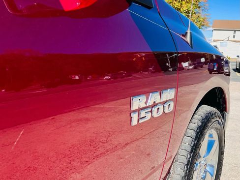 Used 2017 RAM 1500 Big Horn image 6