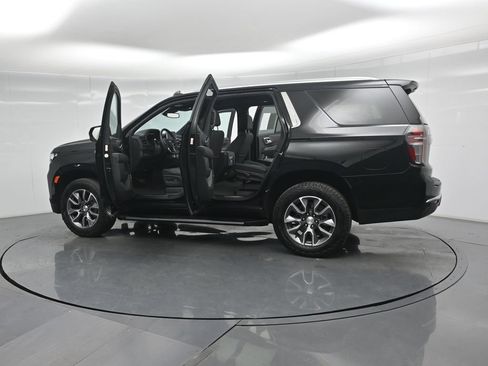 Used 2024 Chevrolet Tahoe LT w/ LT Signature Plus Package RWD image 38