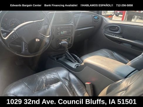 Used 2004 Chevrolet TrailBlazer LT w/ LT Preferred Equipment Group AWD/4WD image 12
