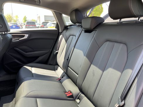 Used 2025 Audi A5 2.0T Premium Plus w/ Premium Plus image 32