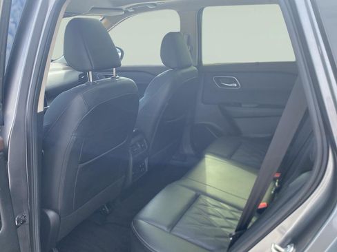 Used 2023 Nissan Rogue Platinum w/ Platinum Premium Package AWD/4WD image 19