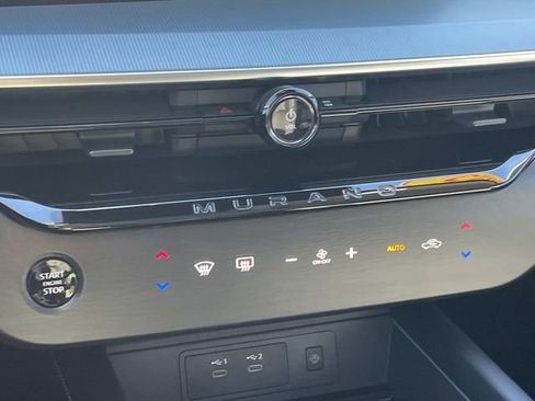 Certified 2025 Nissan Murano SL image 27