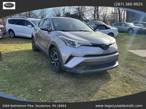 Used 2018 Toyota C-HR image 25
