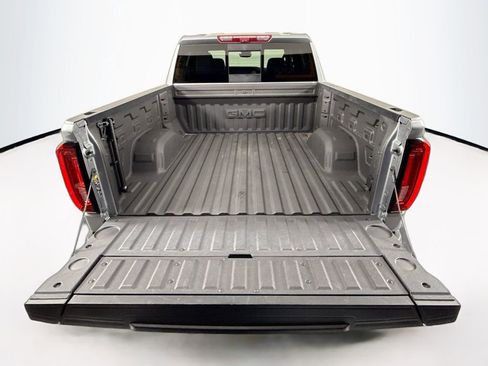 Used 2025 GMC Sierra 1500 AT4 w/ AT4 Premium Package image 28