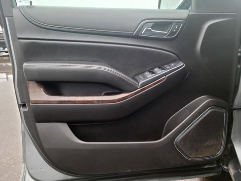 Used 2020 Chevrolet Tahoe LS w/ Enhanced Driver Alert Package image 8