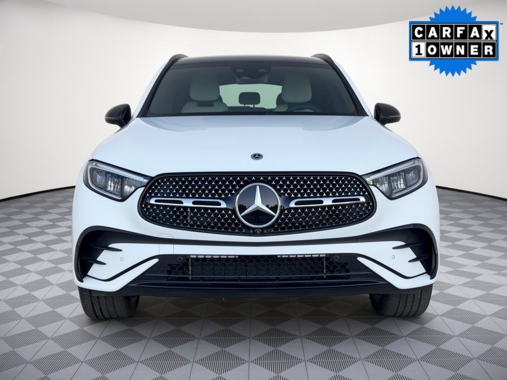 Certified 2025 Mercedes-Benz GLC 350e 4MATIC image 6