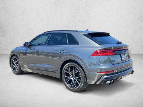 Used 2021 Audi Q8 Prestige AWD/4WD image 7