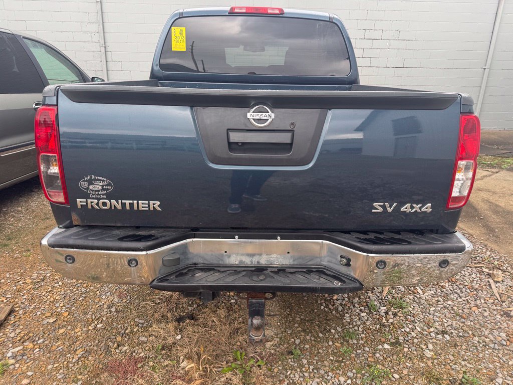 Used 2013 Nissan Frontier SV w/ SV Value Truck Pkg AWD/4WD image 6