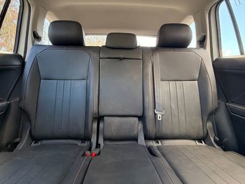 Used 2024 Volkswagen Tiguan Wolfsburg Edition image 25