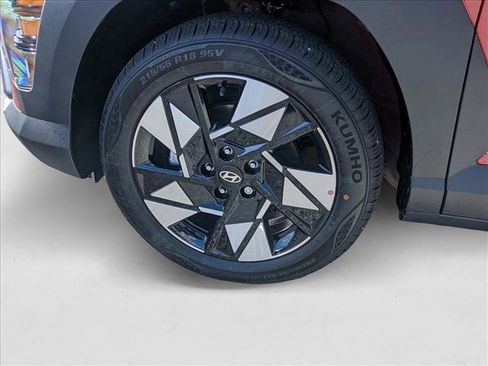 New 2025 Hyundai Kona SEL image 10