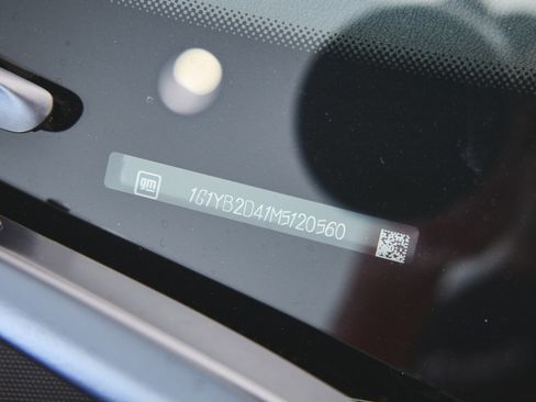 Used 2021 Chevrolet Corvette Stingray Preferred Cpe w/ 2LT image 10