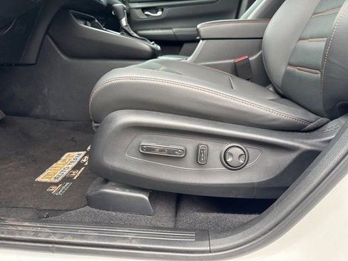 Used 2025 Honda CR-V Sport-L image 17