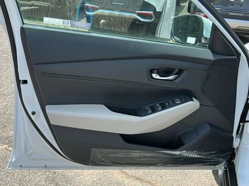 New 2025 Honda Accord LX image 6