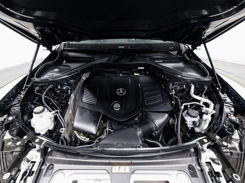 Certified 2026 Mercedes-Benz GLC 300 4MATIC image 32