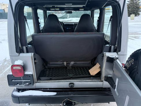 Used 2000 Jeep Wrangler Sport image 21