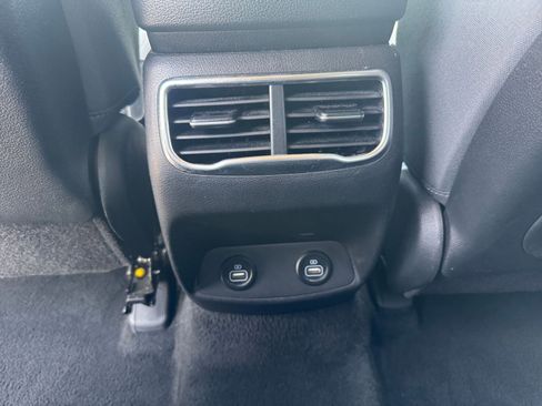 Used 2023 Hyundai Santa Fe SEL image 25