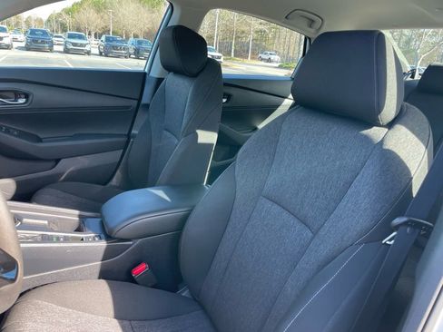 Certified 2025 Honda Accord LX image 25