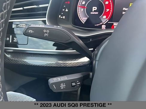 Used 2023 Audi SQ8 Prestige AWD/4WD image 32