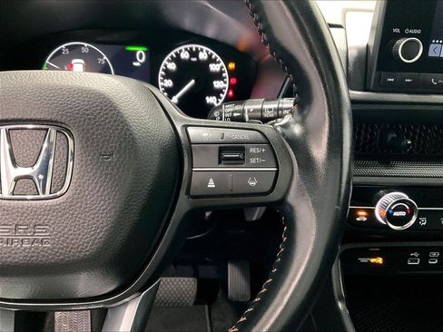 Used 2025 Honda CR-V Sport image 24