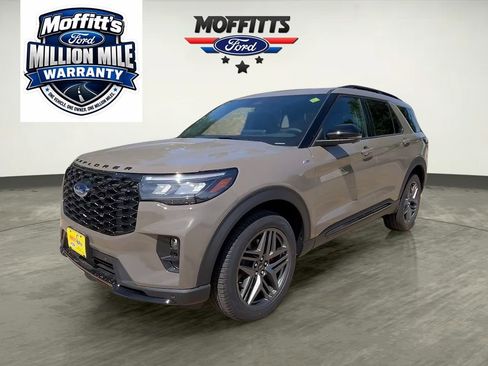 New 2026 Ford Explorer ST-Line w/ ST-Line Street Pack AWD/4WD image 1