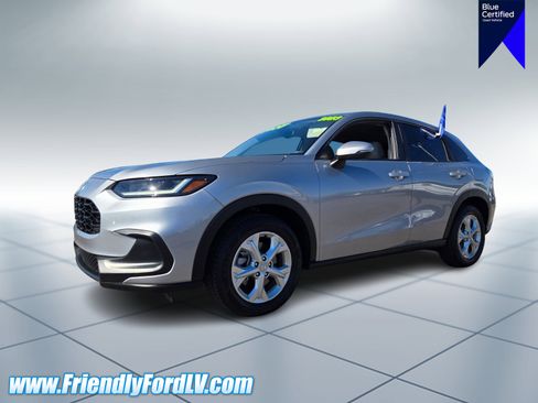 Used 2023 Honda HR-V LX image 2