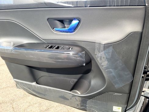 New 2026 Hyundai Kona Limited FWD image 16