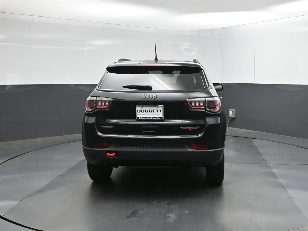 Used 2024 Jeep Compass Trailhawk AWD/4WD image 5