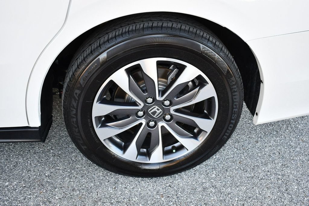 Used 2023 Honda Odyssey EX-L image 57