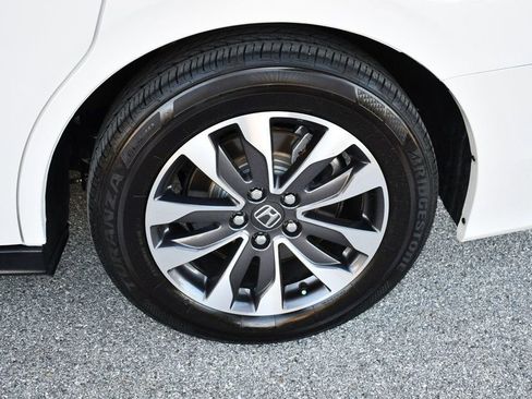 Used 2023 Honda Odyssey EX-L image 57