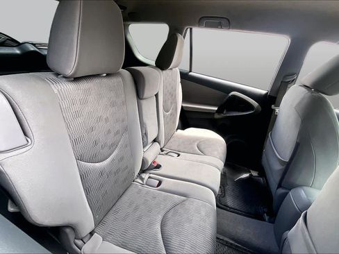 Used 2012 Toyota RAV4 FWD w/ Value Pkg image 16
