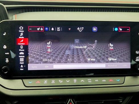 Used 2025 Dodge Charger R/T w/ Sun & Sound Package image 18