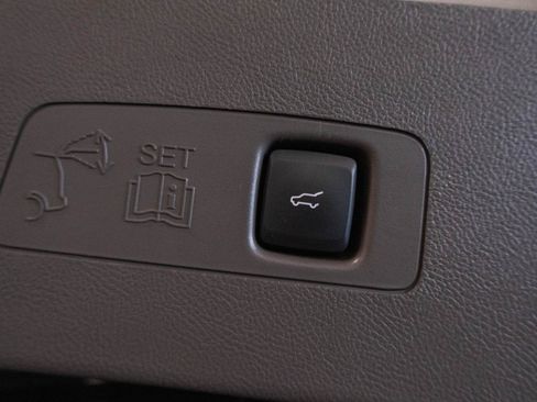 Used 2022 Lincoln Corsair Reserve w/ Equipment Group 201A AWD/4WD image 26
