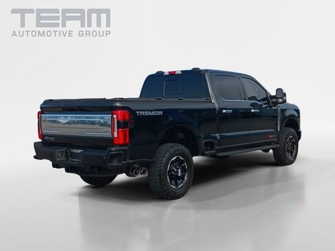 Used 2025 Ford F350 Platinum w/ Platinum Plus Package AWD/4WD image 7