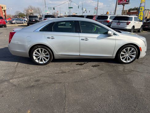 Used 2015 Cadillac XTS Luxury FWD image 18