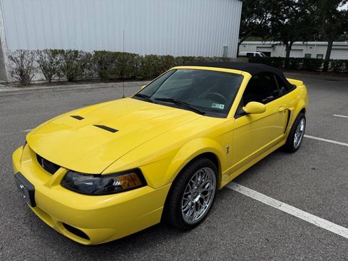 Used 2003 Ford Mustang Cobra RWD image 2
