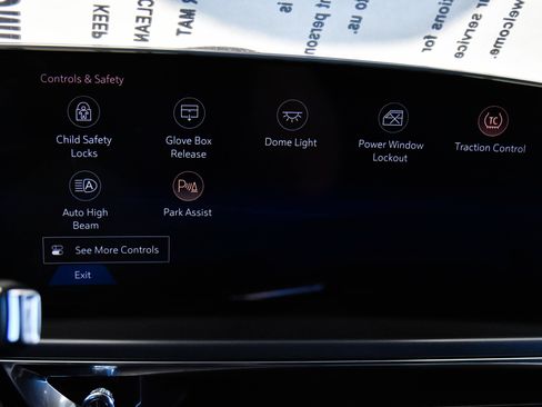Used 2024 Cadillac Lyriq Tech RWD image 23